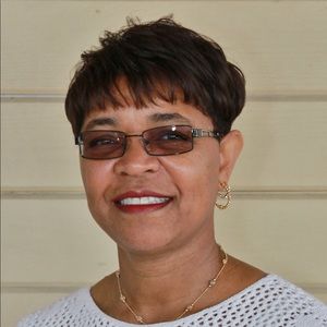 Meet your Posher, Diane